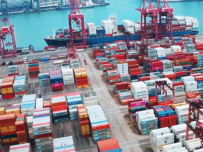 又一批原裝原罐產品貨柜抵達，意庫馬以意式匠心讓世界愛上一面墻